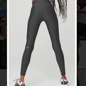 ALO 7/8 Airlift Leggings Small, Color Anthracite